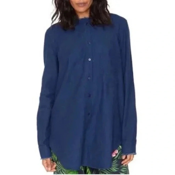 Sandrine Rose Button Front Long Sleeve Mandarin Collar Oversized Shirt - Medium - Picture 2 of 11